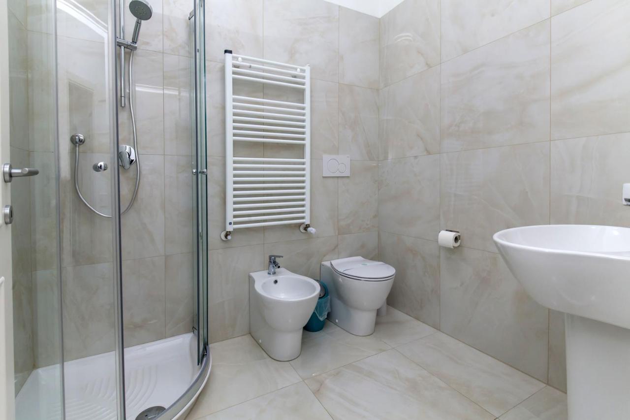 12° Piano Torre Diamante - 67 Apartment Milan Bagian luar foto